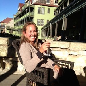 Meet your Posher, Denise